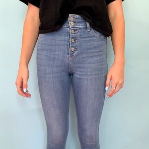 High-Rise Blue Jeggings from Hollister - W27 L28